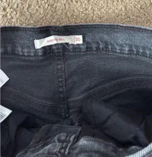 Levi’s Ribcage Bell Jeans thumbnail 2