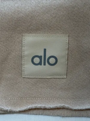 ALO Yoga Extreme Cropped Pullover Macadamia/Light Beige Size XS thumbnail 6