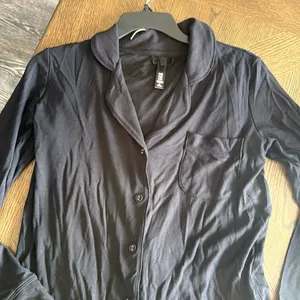 Skims Soft Lounge Rib Sleep Set, Brand New, Black, Size X-Small, $128 thumbnail 8