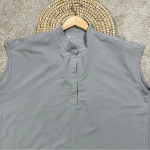 Figs Women’s Rafaela Oversized Scrub Top Shortsleeve in Gray Size XL thumbnail 4