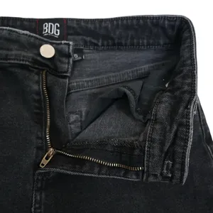 BDG Womens 26 Kick Flare High Rise Cropped Jeans in Black thumbnail 8