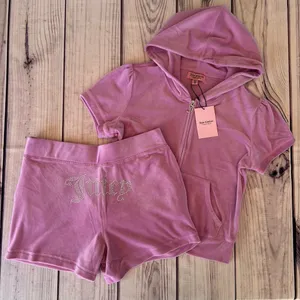 Juicy Couture Dewberry Pink Velour Rhinestone Short Zip Hoodie Set thumbnail 1