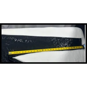 Fabletics Salar SuperHold Leggings Womens Medium Black Floral‎ Activewear thumbnail 5