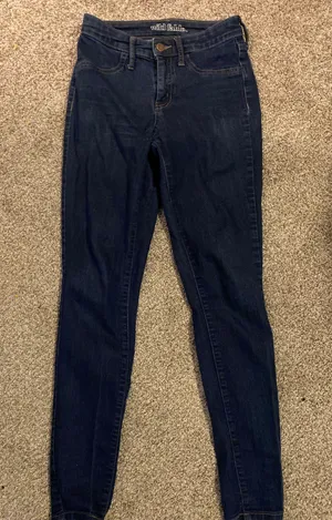 Jeans thumbnail 1