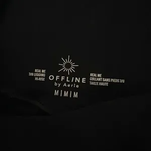 Offline by Aerie Real Me 7/8, High-Rise Leggings in a size medium, black thumbnail 2