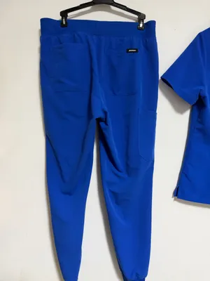 Jaanuu Scrub Set  thumbnail 4