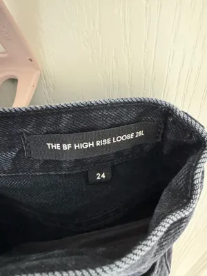 Aritzia Denim Forum The Boyfriend High Rise Loose 28l in Black Eyeliner thumbnail 5
