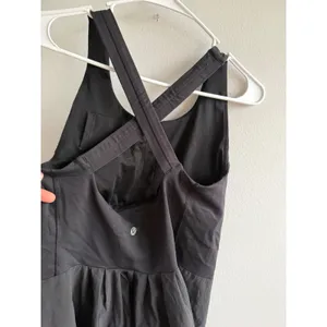 Lululemon Black Cross Back Built-in Bra Peplum Athletic Tank Top Womens‎ Small thumbnail 4