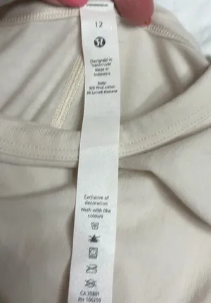 Lululemon Knot Shirt thumbnail 3