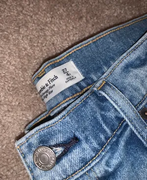 Abercrombie High Rise Vintage Flare Jean thumbnail 5