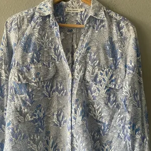 Roller Rabbit Blue and White Botanical Button-Down Shirt thumbnail 2
