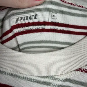 Pact Red Cream Organic Cotton Striped Long Sleeve Pajama Top‎ thumbnail 2