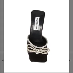 NWT Steve Madden Embellished Black Satin Heels thumbnail 4