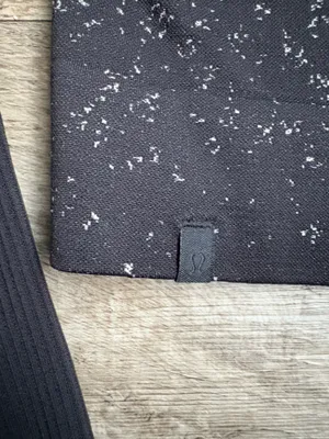 Lululemon Rest Less Cropped 1/2 Zip Herringbone Fade Black / White Sz 4 thumbnail 8