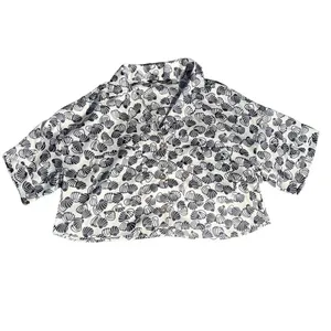 Zara Clamshell Silky‎ White & Navy Relaxed Fit Button Front Crop Top Size Large thumbnail 3