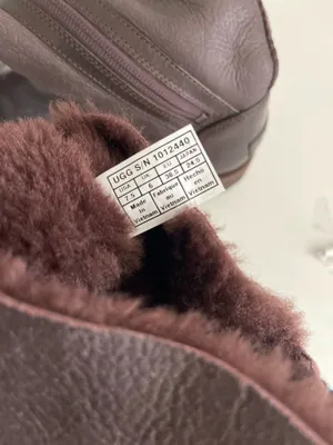 UGG Alba Leather Boots  thumbnail 7