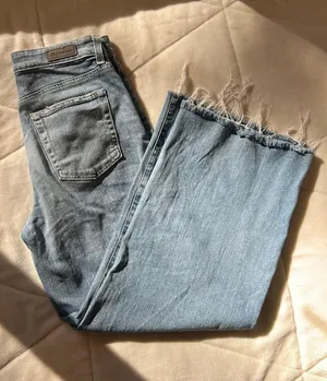 Aged Denim Wide Leg Crop Jeans thumbnail 1