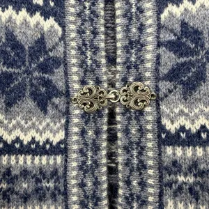 SKYR Norwegian Wool Sweater Cardigan Blue Fair Isle Front Metal Clasps MEDIUM thumbnail 4