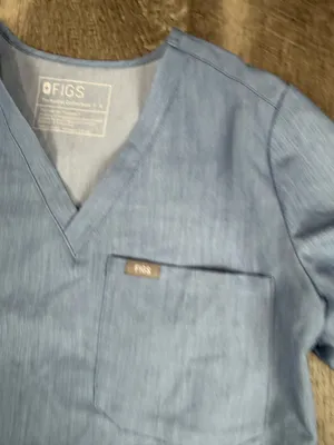 Figs Dusty Blue Catarina Scrub Top thumbnail 4