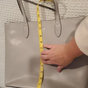 Kate Spade Gray Bag (13) thumbnail 8