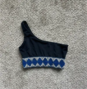 Elysiian Swimwear Women’s Black Swimsuit Bikini Set Small thumbnail 2