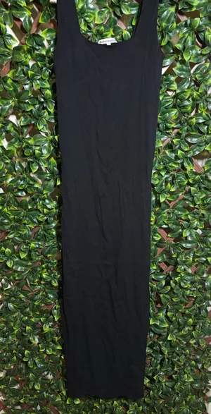 Reformation Black midi Dress Size 0 thumbnail 1