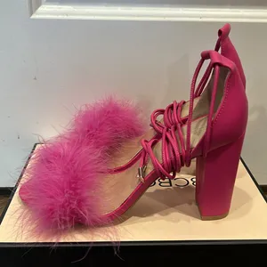 *Brand New* BCBGeneration Passion Pink Fluffy Heel, Size 8.5M thumbnail 3