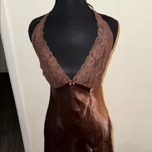 Frederick's of Hollywood Elegant Brown Lace Trim Nightgown thumbnail 2