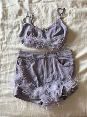 These Three Boutique Feather trim set thumbnail 2