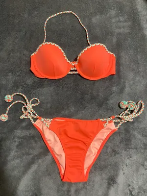 Victoria's Secret Bikini thumbnail 1