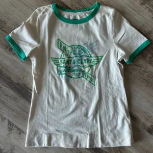 Maeve by Anthropologie Graphic Contrast Fitted T-Shirt Roller Skating Size M thumbnail 2