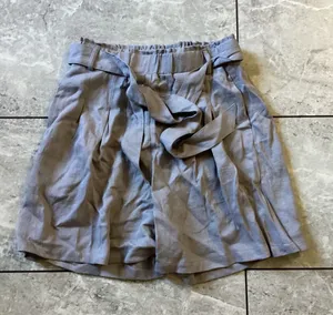 Halara NWOT Light Gray Linen-Feel Paperbag Waist Shorts with Tie Belt Small thumbnail 1