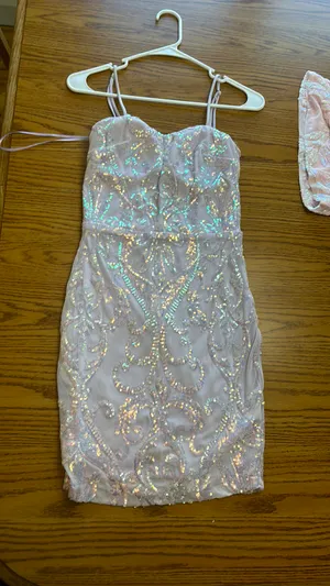 Windsor Homecoming Dress thumbnail 1