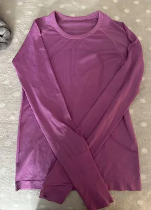 Lululemon Swiftly Long Sleeve Shirt thumbnail 1
