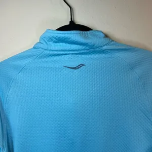 Saucony Athletic 1/4 Zip Pullover Shirt Blue Running Reflective Zip Pocket Small thumbnail 13