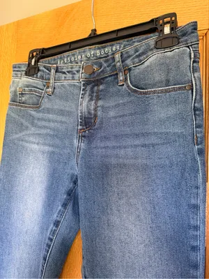 Articles of Society Flare Jeans Medium Wash Frayed Raw Hem Size 26 Boho thumbnail 2