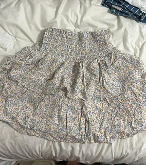 Flora l Ruffle Skirt thumbnail 1