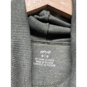Aerie Women Sz M‎ Cowl Neck Oversized Sweatshirt Green Boho Pullover thumbnail 3