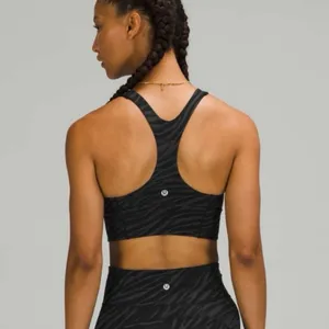 Lululemon Wunder Train Long Line Sports Bra Medium Support thumbnail 2