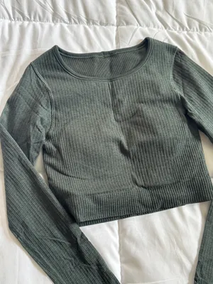 Lululemon Ebb to Street Long Sleeve Shirt Smoked Spruce Padded Crop Top size 2 thumbnail 2