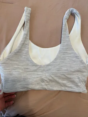 Lululemon bra thumbnail 3