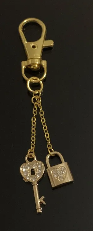Lock and Key Gold Tone Bag Charm Clip New thumbnail 1
