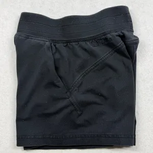 Lululemon LA Sweat Short Women’s Size 2 Black Rainbow Speckle High Rise thumbnail 4