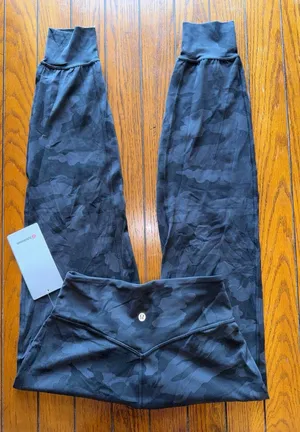 Lululemon Align Jogger High Rise 28” Heritage Camo Black Size 6 NWT thumbnail 1
