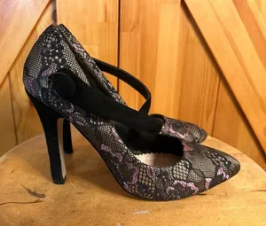 Madison Pink & Black Floral Women's Heels Size 6.5 thumbnail 1
