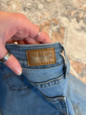 Levi’s Jeans Skinny Low-Rise thumbnail 2