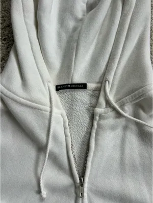 Brandy Melville Cropped Hoodie thumbnail 2