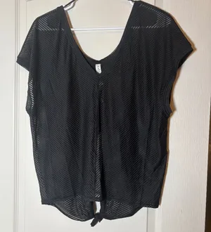 Lululemon Ahead By Miles Black Mesh Short Sleeve Top. Sz 10 Like NWOT Black thumbnail 1