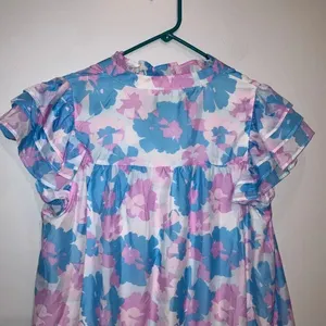 Michelle McDowell V-Neck Short Ruffle Sleeve Mini Dress Medium 780 thumbnail 9