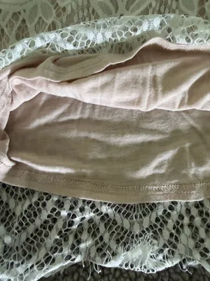 Cream lace top BKE size med thumbnail 4